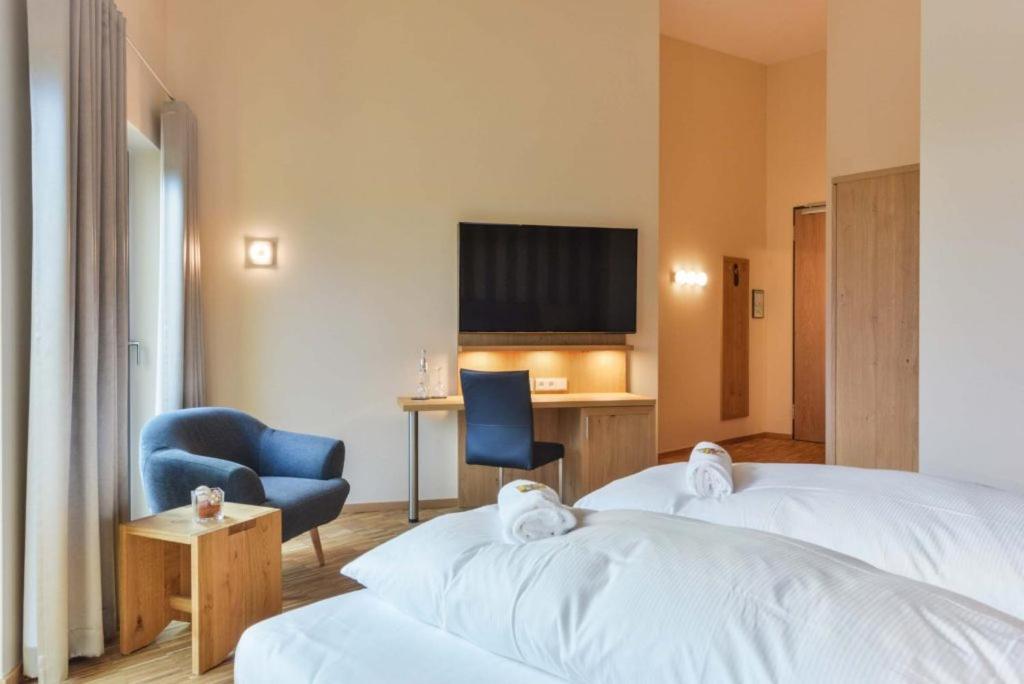 Hotel & Golfrestaurant Gut Wissmannshof Staufenberg  Εξωτερικό φωτογραφία