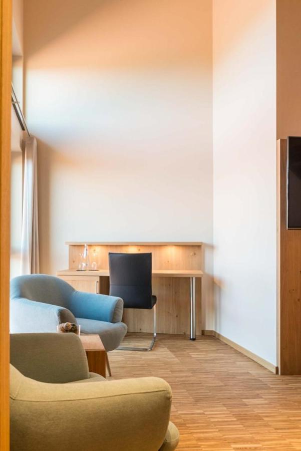 Hotel & Golfrestaurant Gut Wissmannshof Staufenberg  Εξωτερικό φωτογραφία