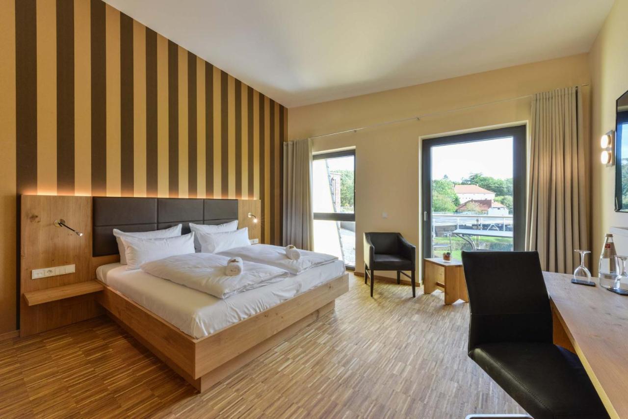 Hotel & Golfrestaurant Gut Wissmannshof Staufenberg  Εξωτερικό φωτογραφία