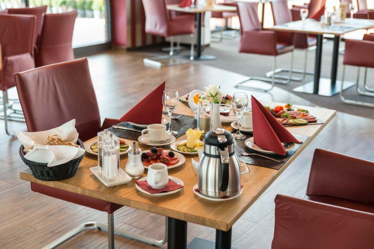 Hotel & Golfrestaurant Gut Wissmannshof Staufenberg  Εξωτερικό φωτογραφία
