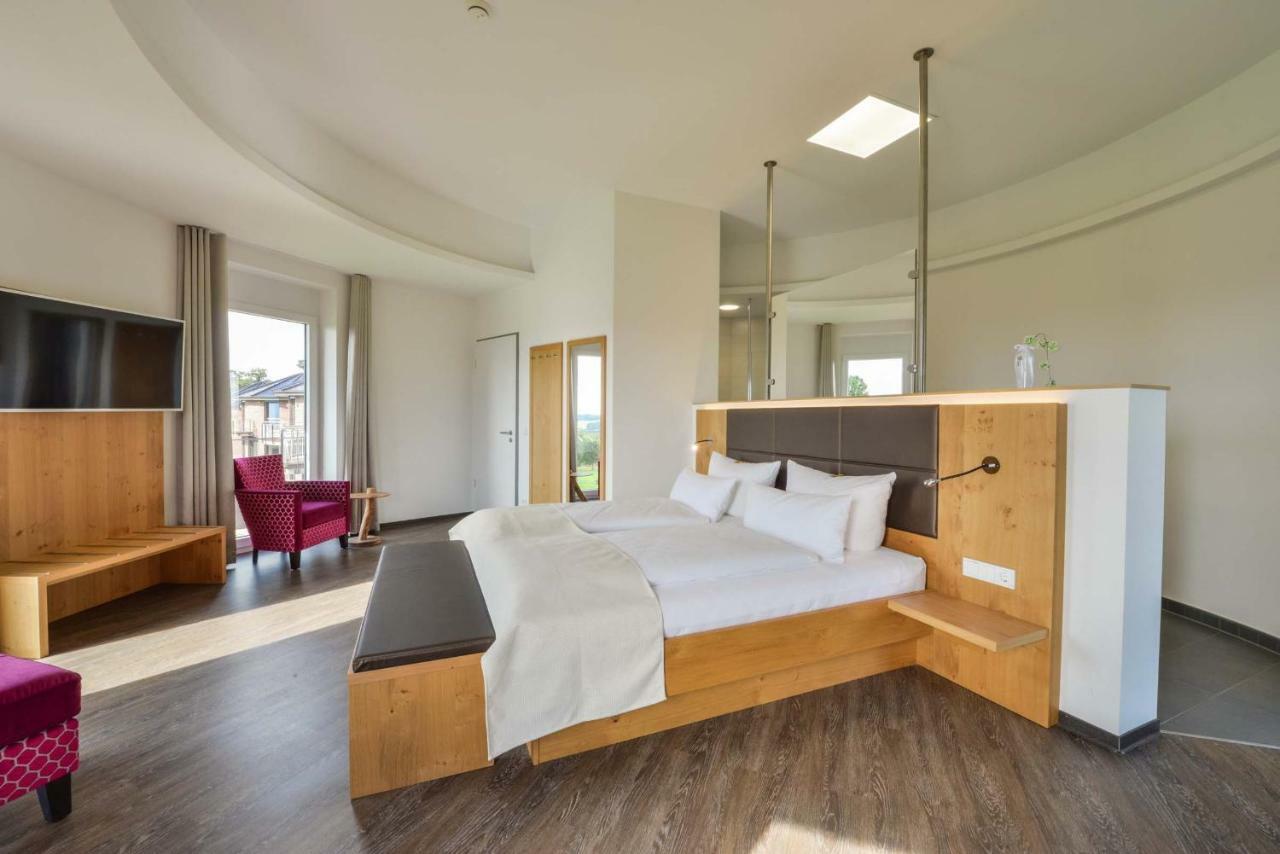 Hotel & Golfrestaurant Gut Wissmannshof Staufenberg  Εξωτερικό φωτογραφία