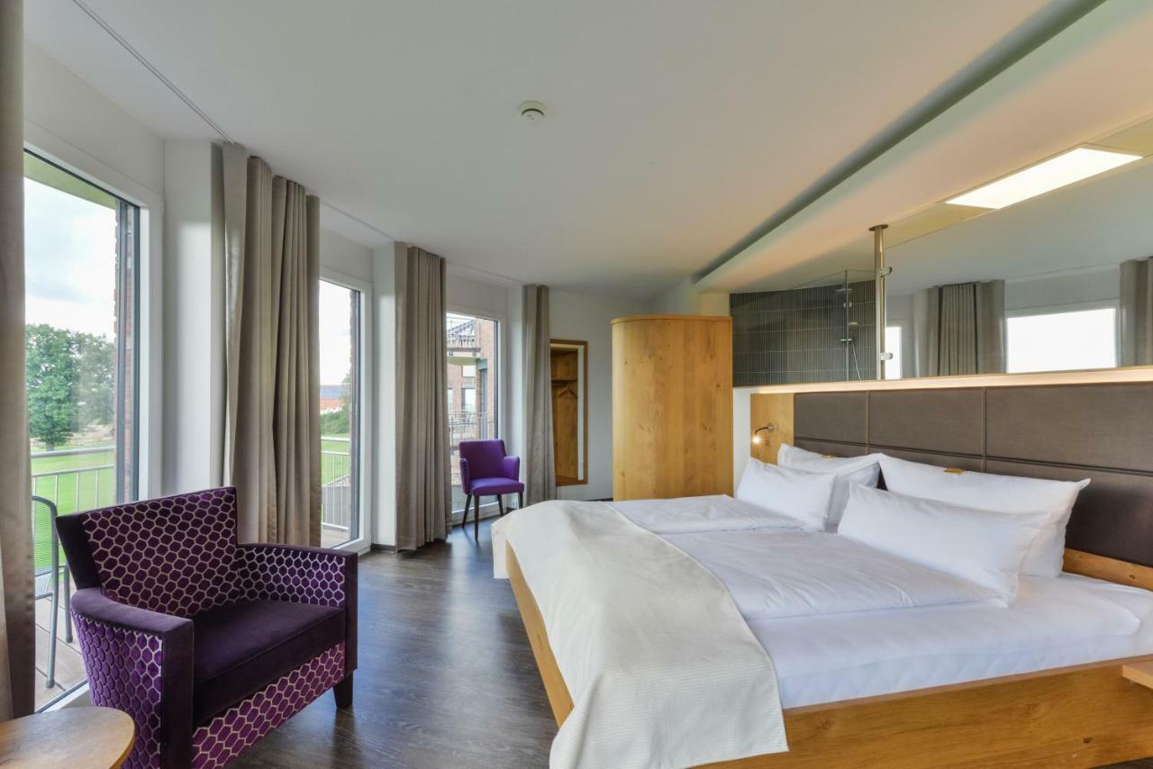 Hotel & Golfrestaurant Gut Wissmannshof Staufenberg  Εξωτερικό φωτογραφία