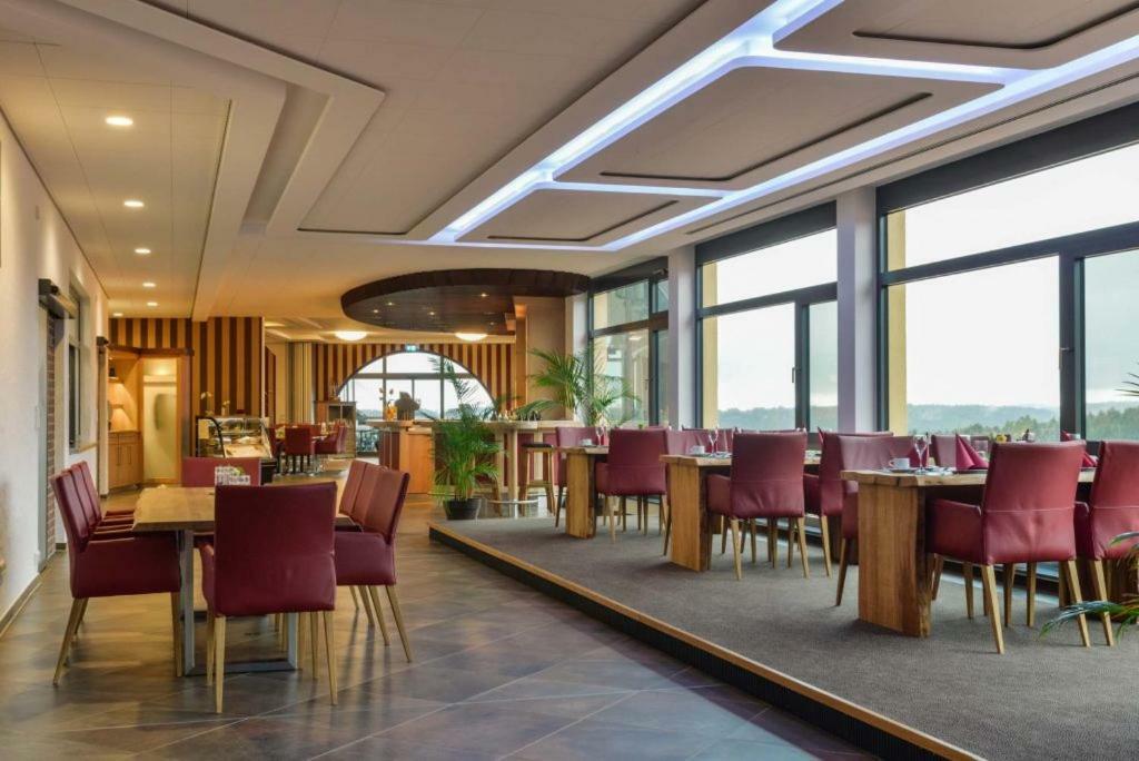 Hotel & Golfrestaurant Gut Wissmannshof Staufenberg  Εξωτερικό φωτογραφία