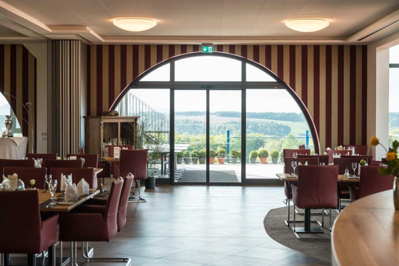 Hotel & Golfrestaurant Gut Wissmannshof Staufenberg  Εξωτερικό φωτογραφία
